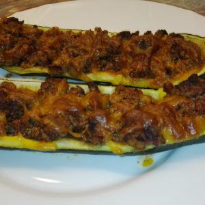 Darált hússal töltött cukkini